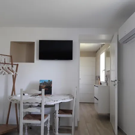 Nature Guest house